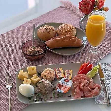 Birges Villapark Aparthotel 4*