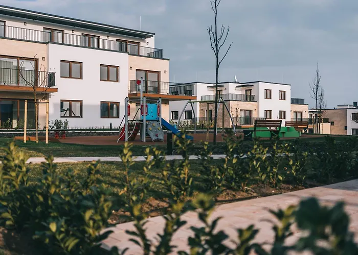 Birges Villapark 4* بالاتونفوريد